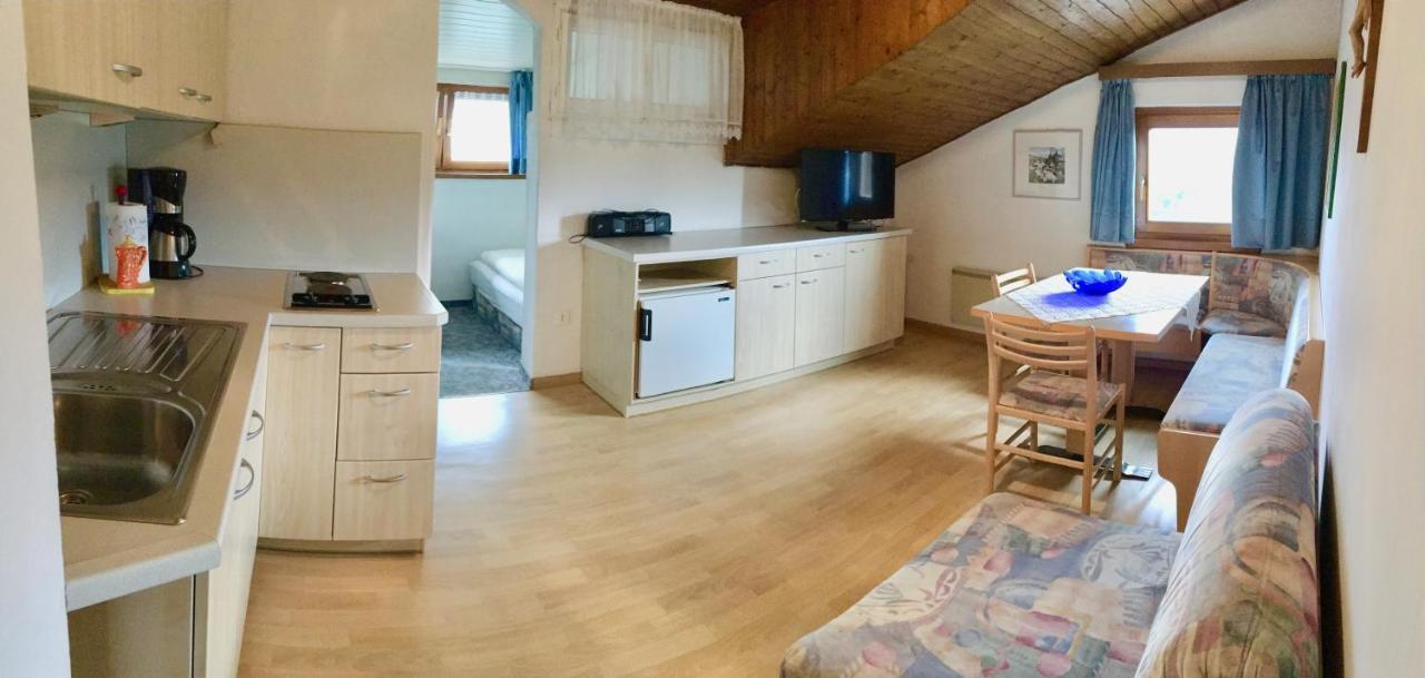 Garni Guflhof Bed and Breakfast Caldaro Eksteriør billede